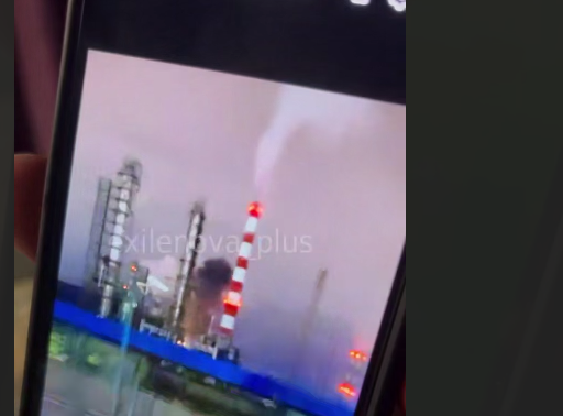 Уражено Рязанський НПЗ та завод із виготовлення корпусів для снарядів в Алчевську, - Генштаб Джерело: https://censor.net/ua/n358902